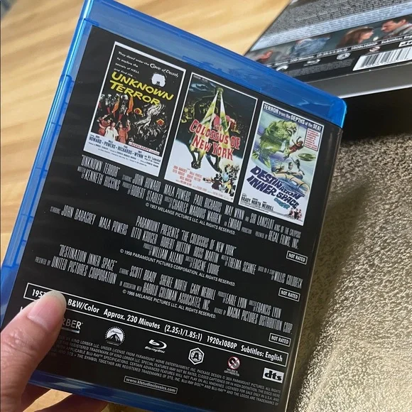 #1527+ Sci-Fi Chillers Collection Blu-ray - Picture 5 of 6